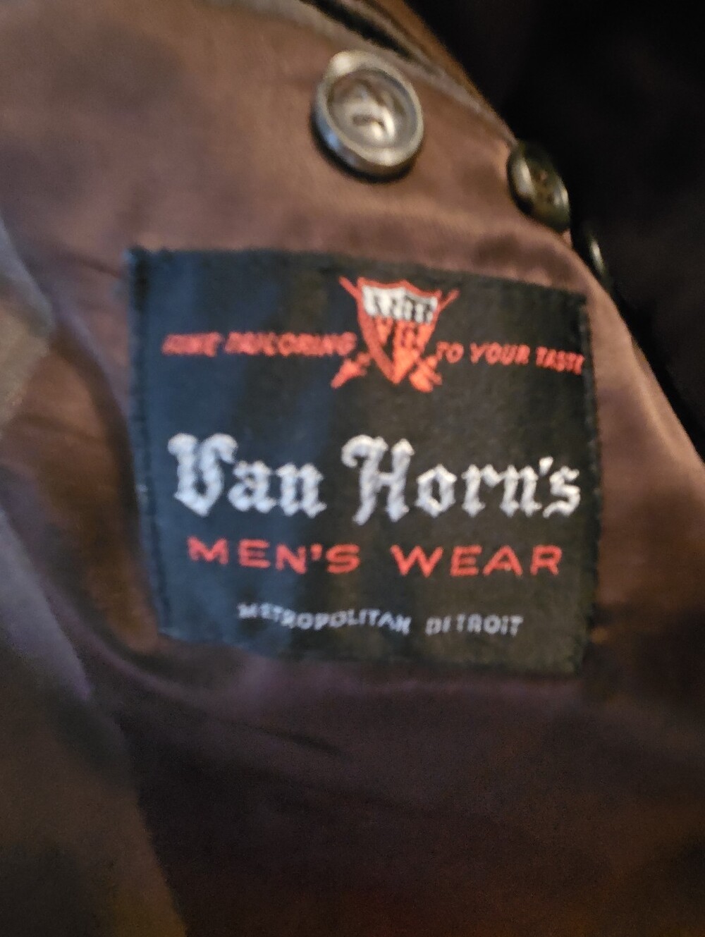 100% Wool Van Horn's Brown Pinstripe Men's Suit- Classic Tailored Style - Picture 2 of 5